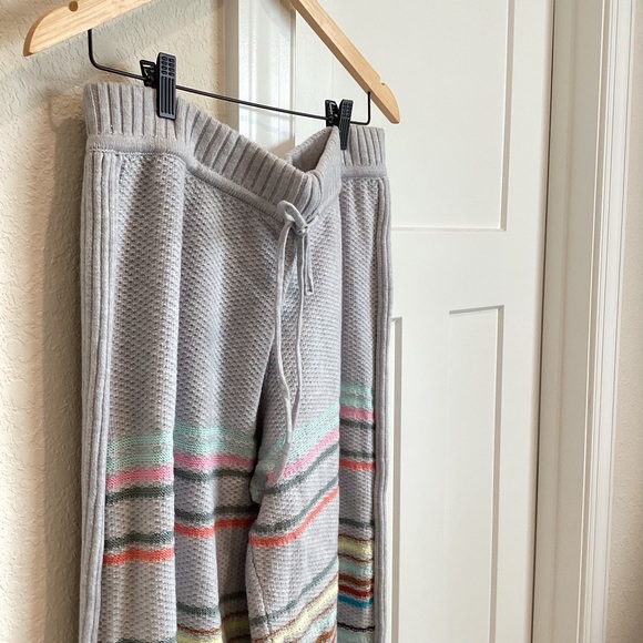 Anthropologie Sweater Pants Lift Pass Pants Daily Practice Large Gray NEW - Picture 6 of 15